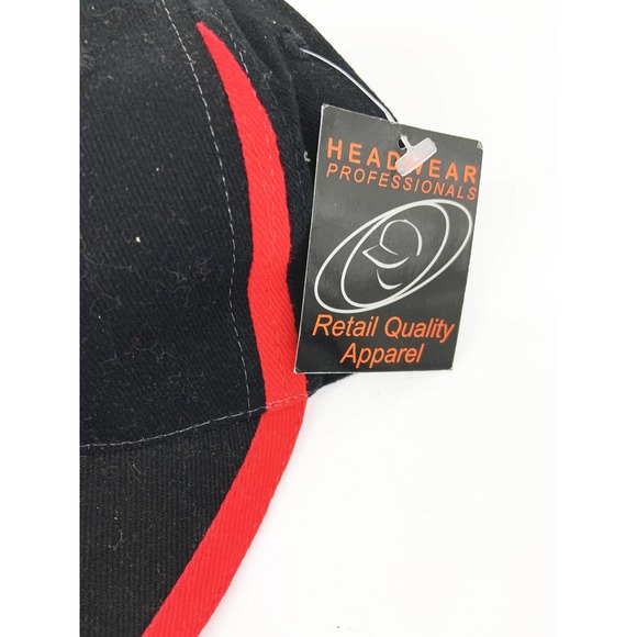 Scrubs Sportsman Strapback Cap Black Red Cap NWT - Picture 2 of 4